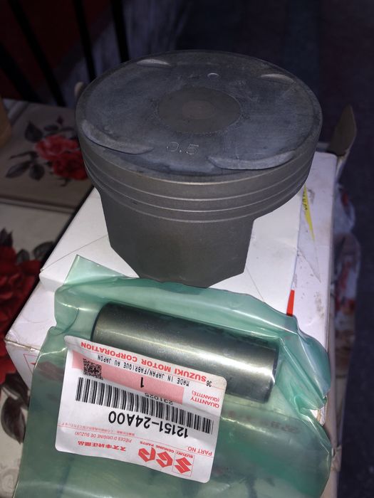 Piston suzuki eiger 400