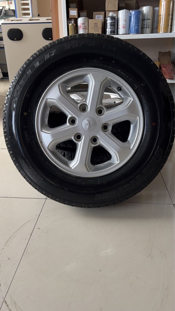 Комплект резины с дисками 205/R16C 110/108R