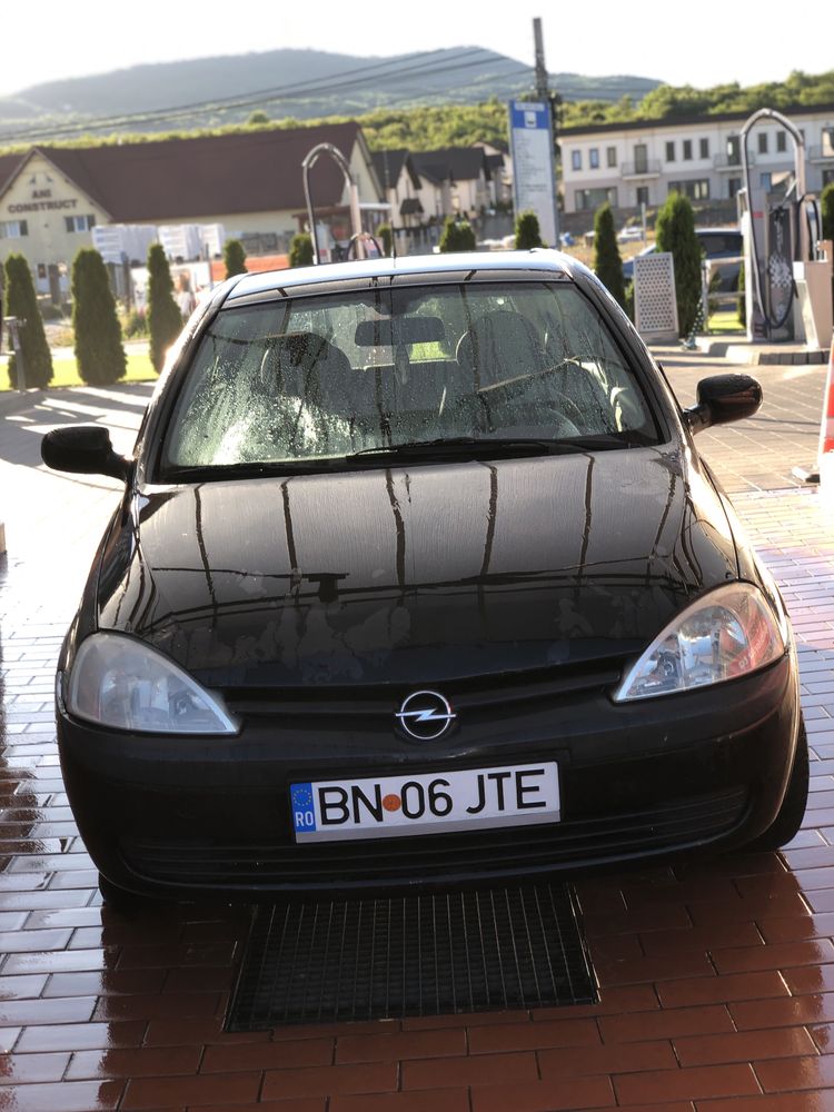 Opel corsa c , an 2002