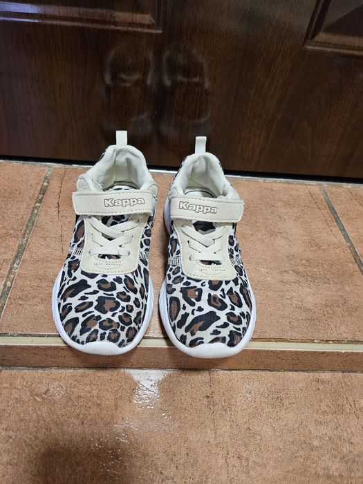 Маратонки Kappa и Asics