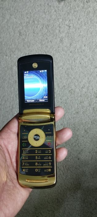 Продаётся телефоны motorola nokia и sony ericsson