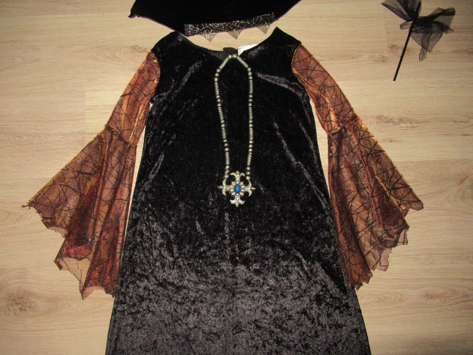 ХЕЛОУИН костюм/рокля--КРАСИВА рокля с аксесоари--128 номер