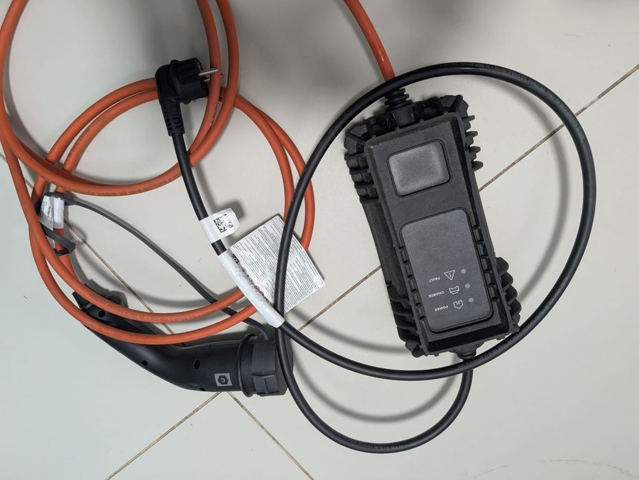 Statie incarcare auto incarcator caznic la 220v priza shuko Original