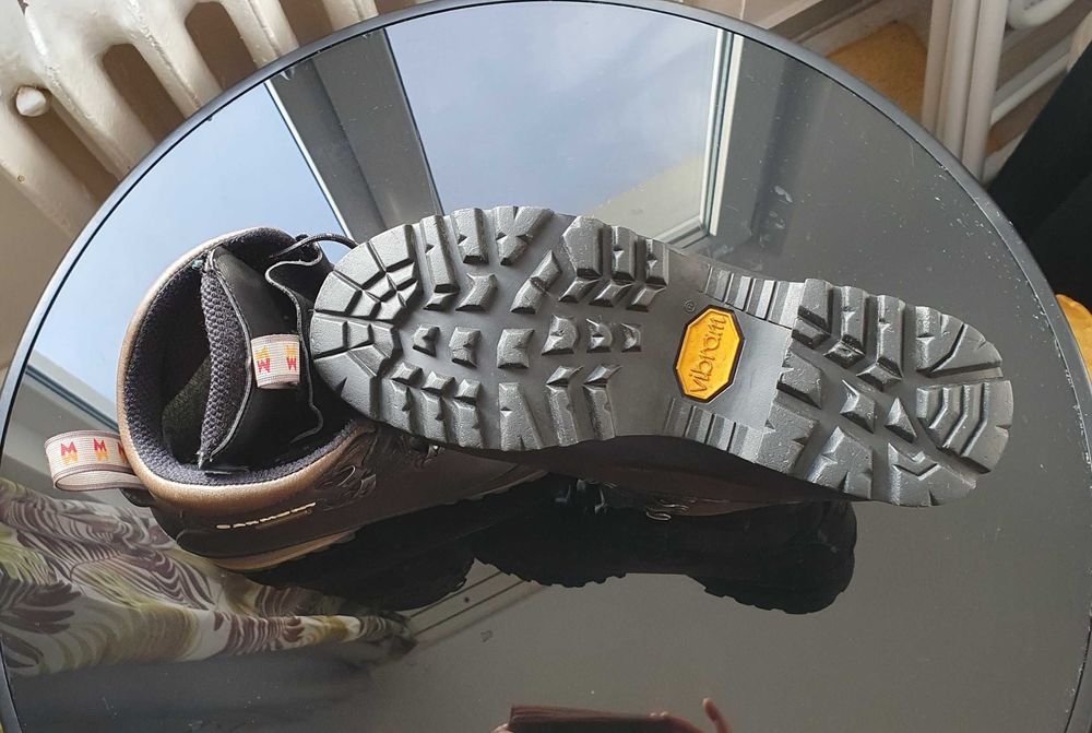 Ghete de munte Garmont Dakota Lite GTX Nabuk Gore-Tex