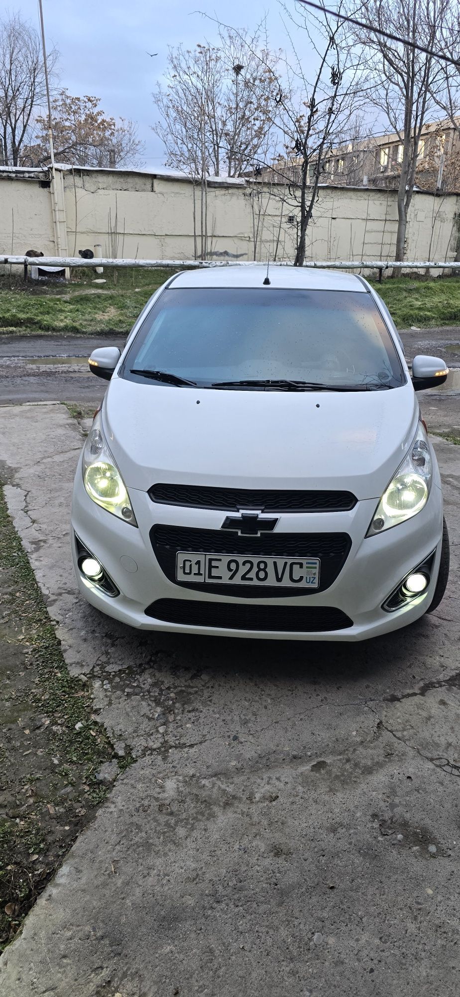 Продам спарк 2011 года