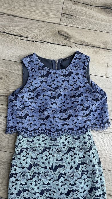 Rochie din dantela in doua culori