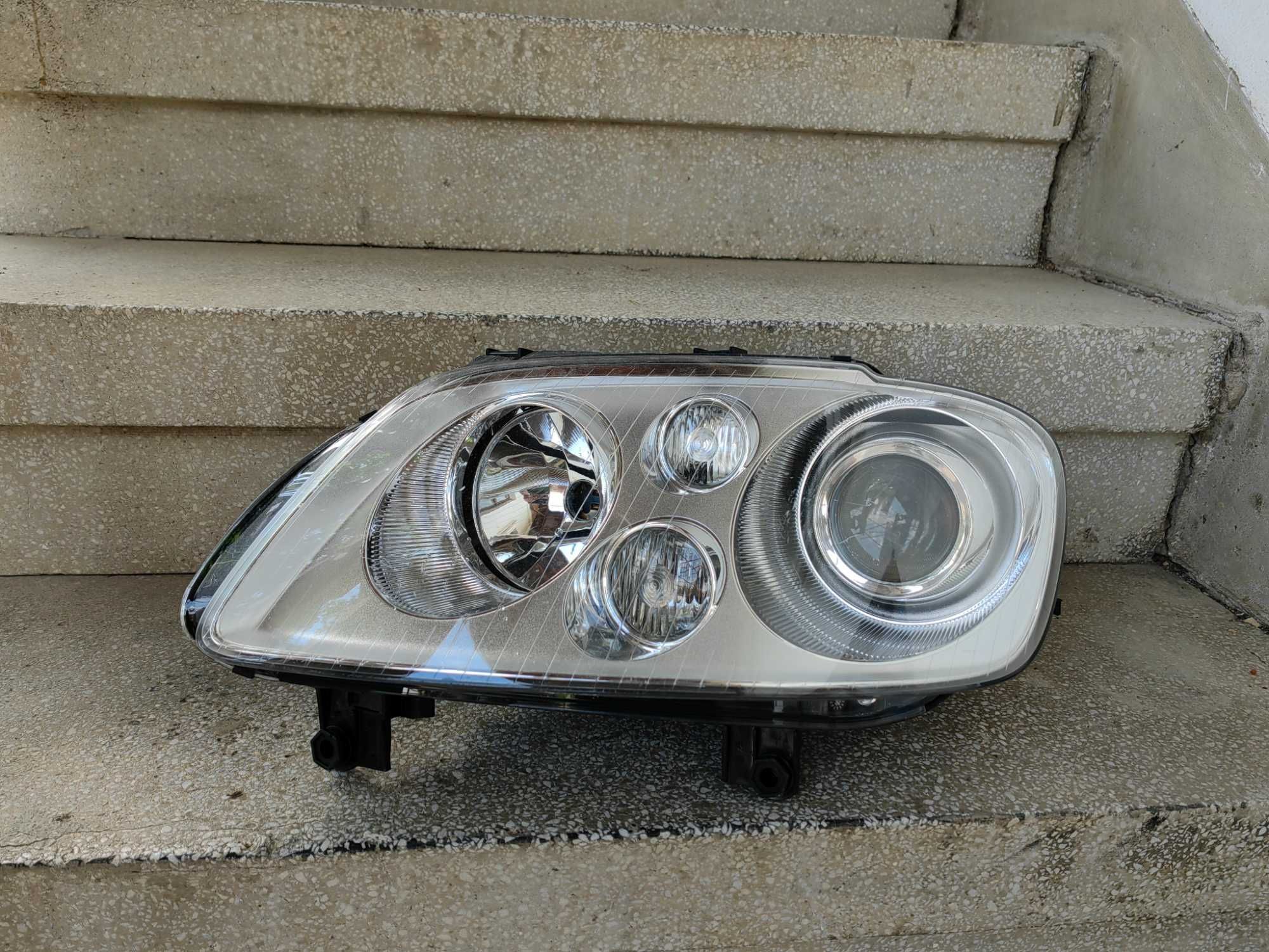 Фар VW Touran Фар Caddy Xenon ляв/Фар Туаран/Фар Кади Оригинален