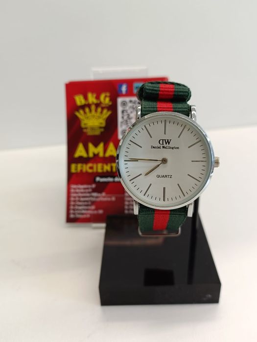 Daniel Wellington 5170 Amanet BKG