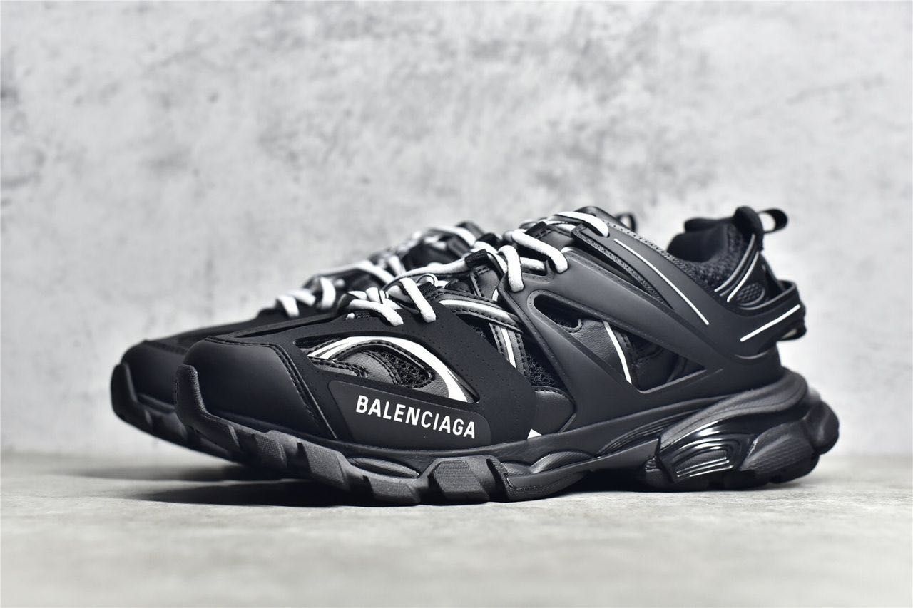 Balenciaga track