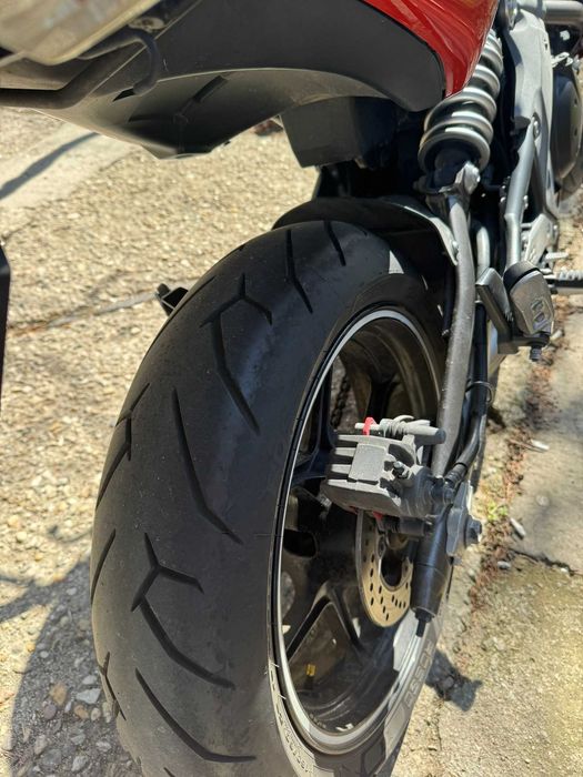 Kawasaki ER6N 2009