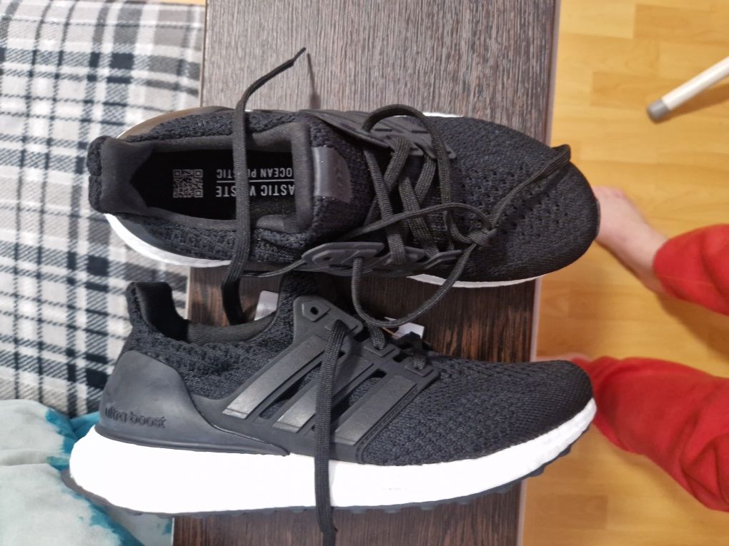 Adidasi adidas ultra boost nr 38