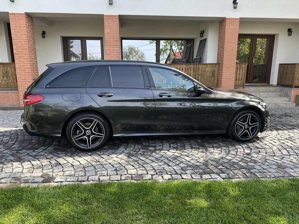 Mercedes C300 4 matic