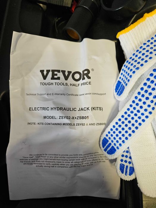 Продавам хидравличен електрически крик 5 т Vevor