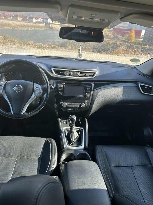 Nissan Qashqai 1.6 dCi Tekna / 2014 – Full Option / Cameră 360° / Navi