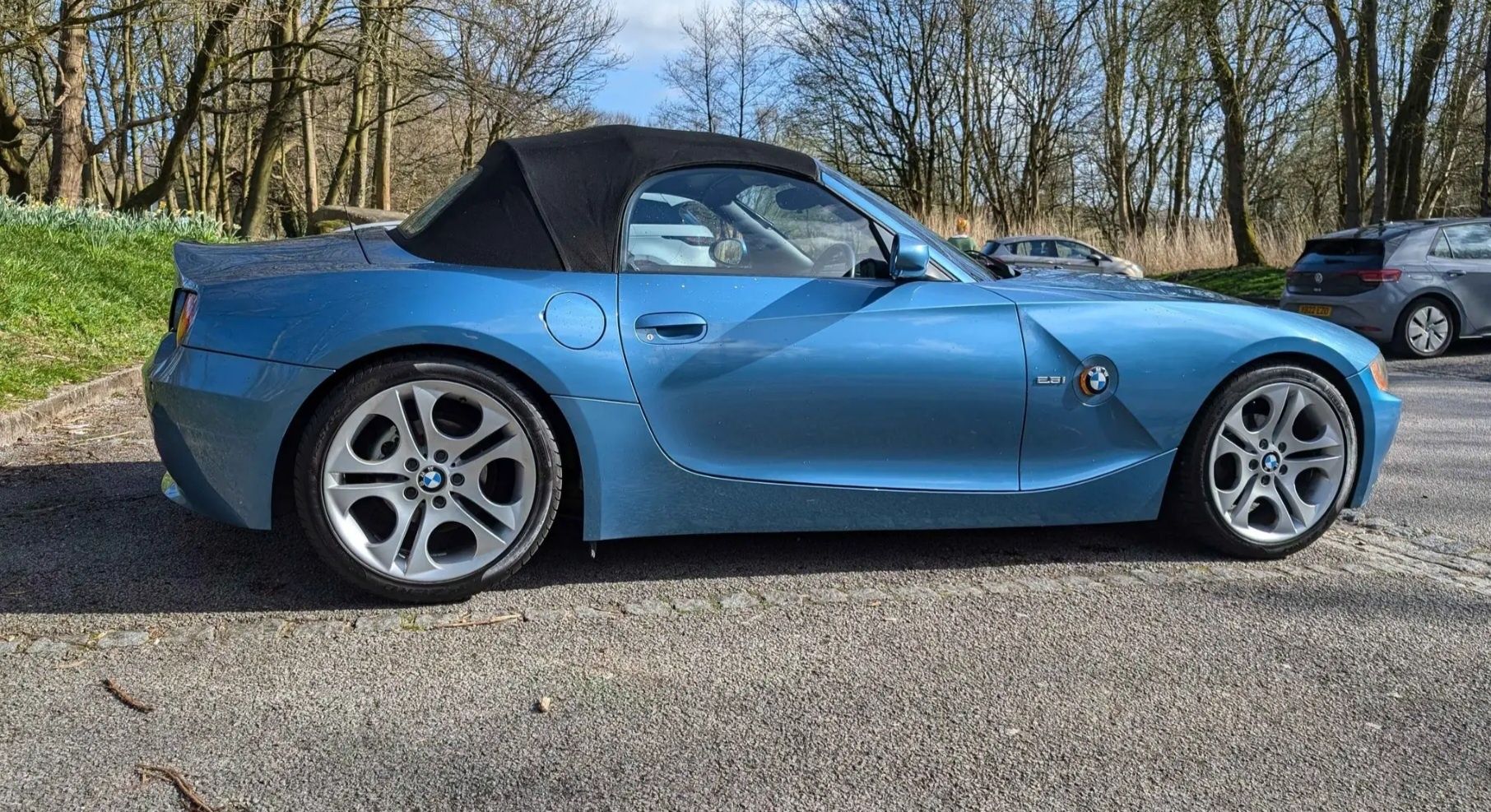 Vând BMW Z4 E85 2.5i M54 Maldives Blue decapotabila cabrio