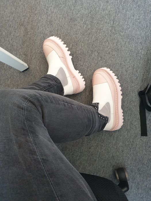 Кожени боти Chelsea с дебела подметка