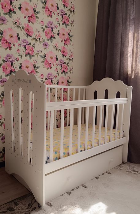 Кроватка детская (манеж)