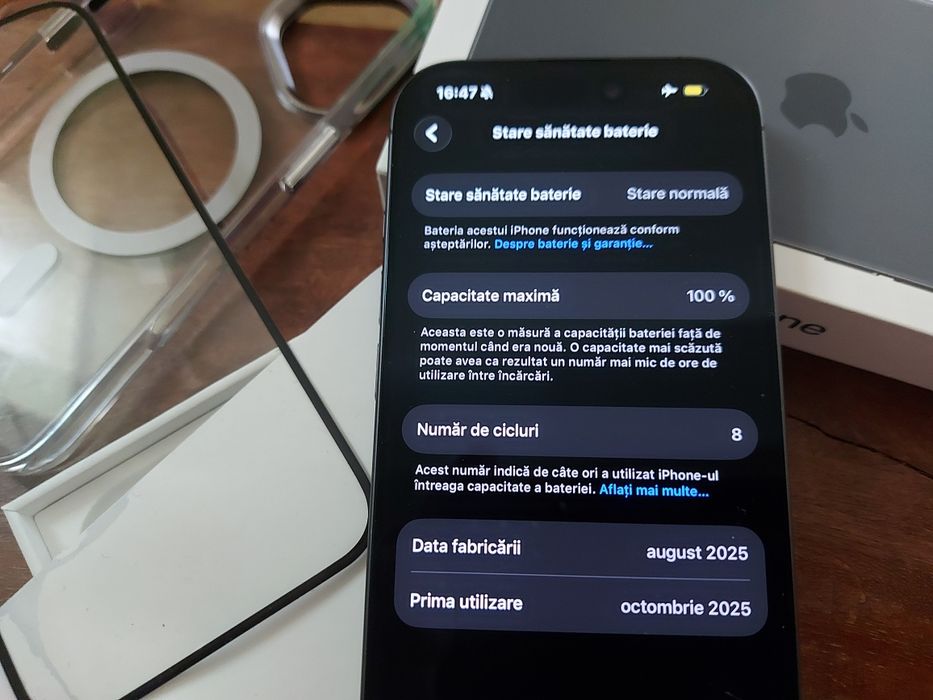 Iphone 17 256Gb/nou/8 cicluri/cutie/garanție 2ani