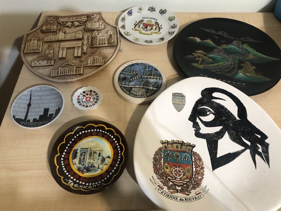 Тарелки сувенирные