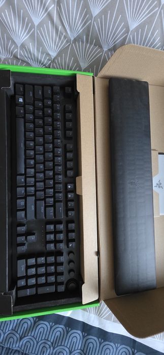 Razer Huntsman V2 analog