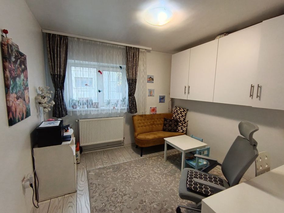 Vanzare casa pentru cabinete și birouri