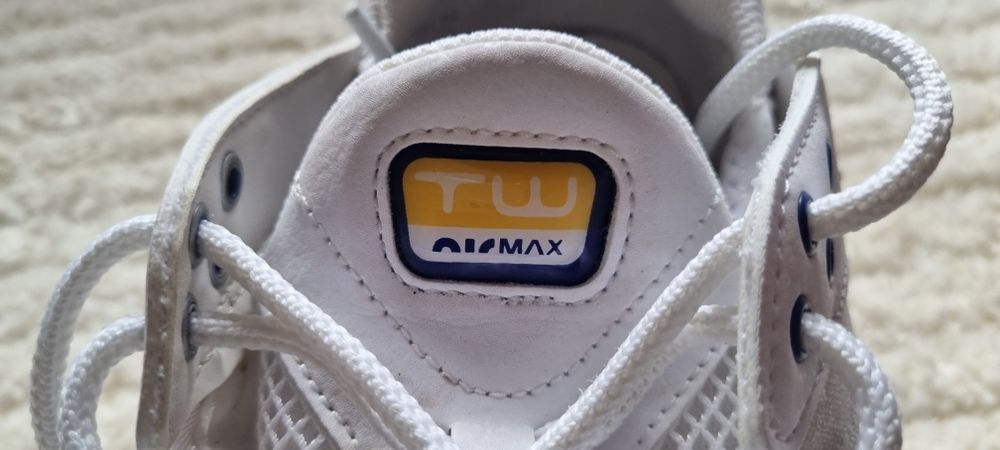 Детски/дамски маратонки Nike 35.5