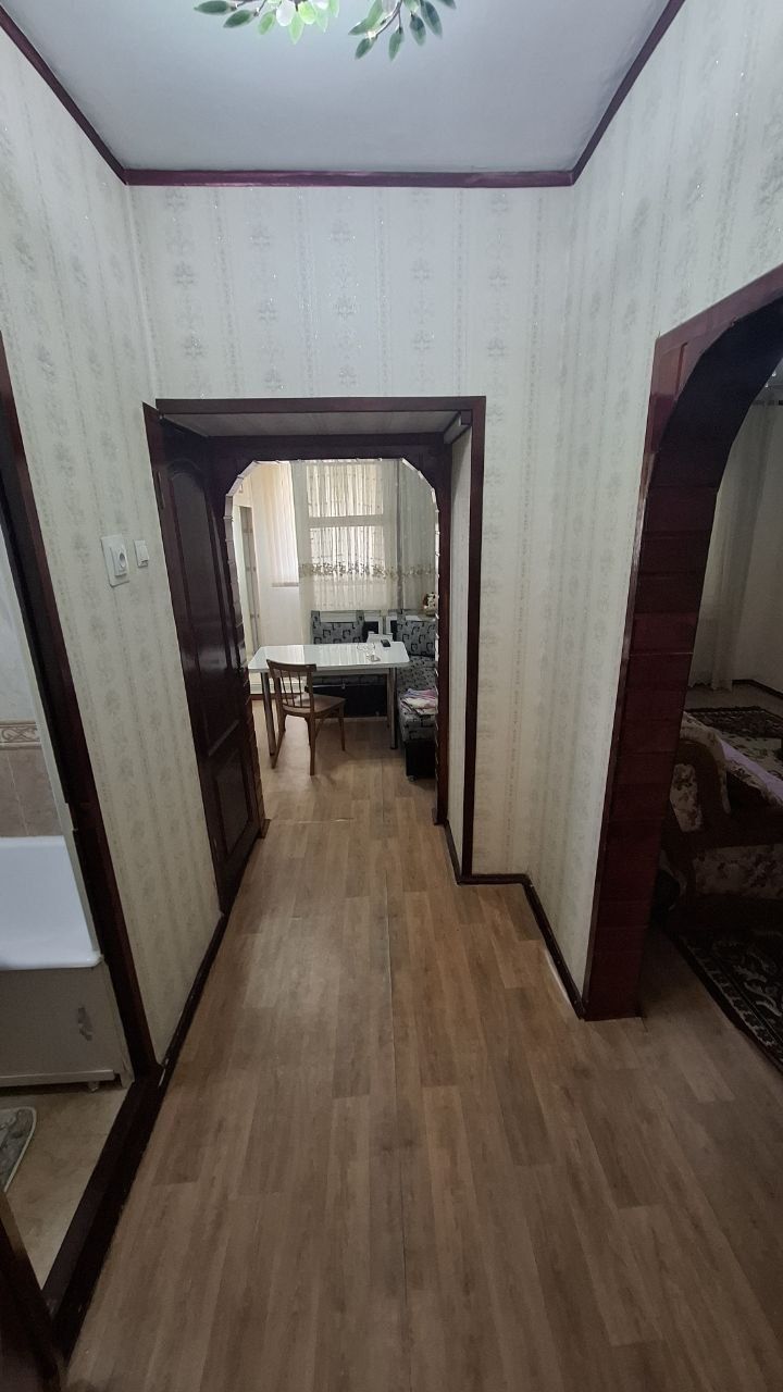 Срочно! 2 комн. (2/3/9) в Сергели 8а! Квартира 71 м² с лифтовой.