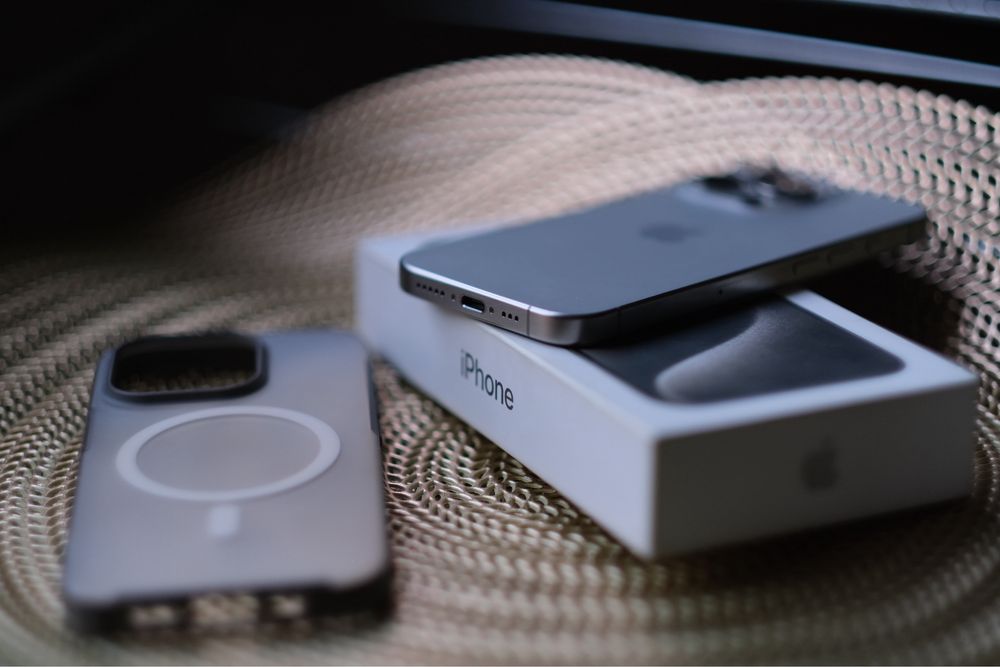 iPhone 15Pro 256gb Dual-Sim Отличный полный комплект