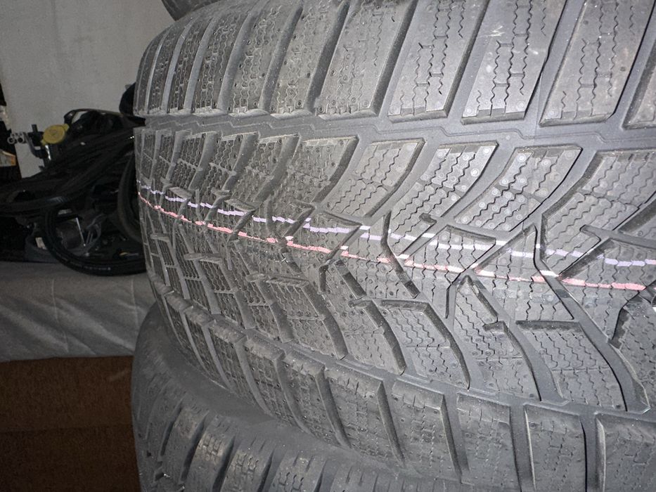 4бр.нови зимни гуми Dunlop Winter Sport 5 245/45/18 100V XL