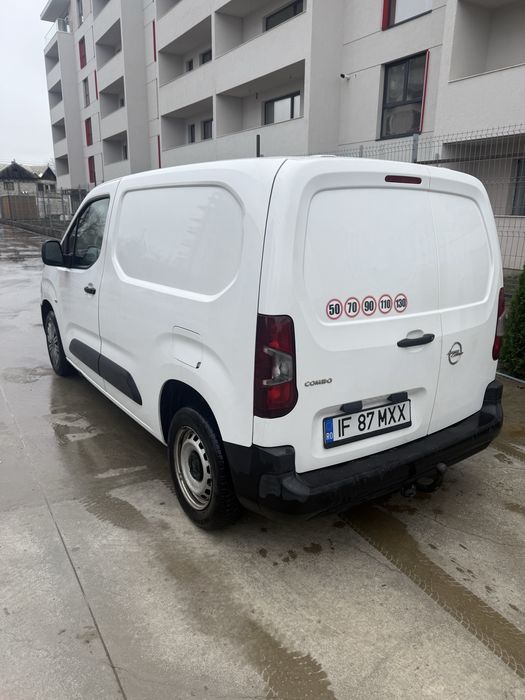 Opel Combo 2020 km 155000