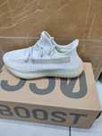 Adidas yeezy boost 350 v2,