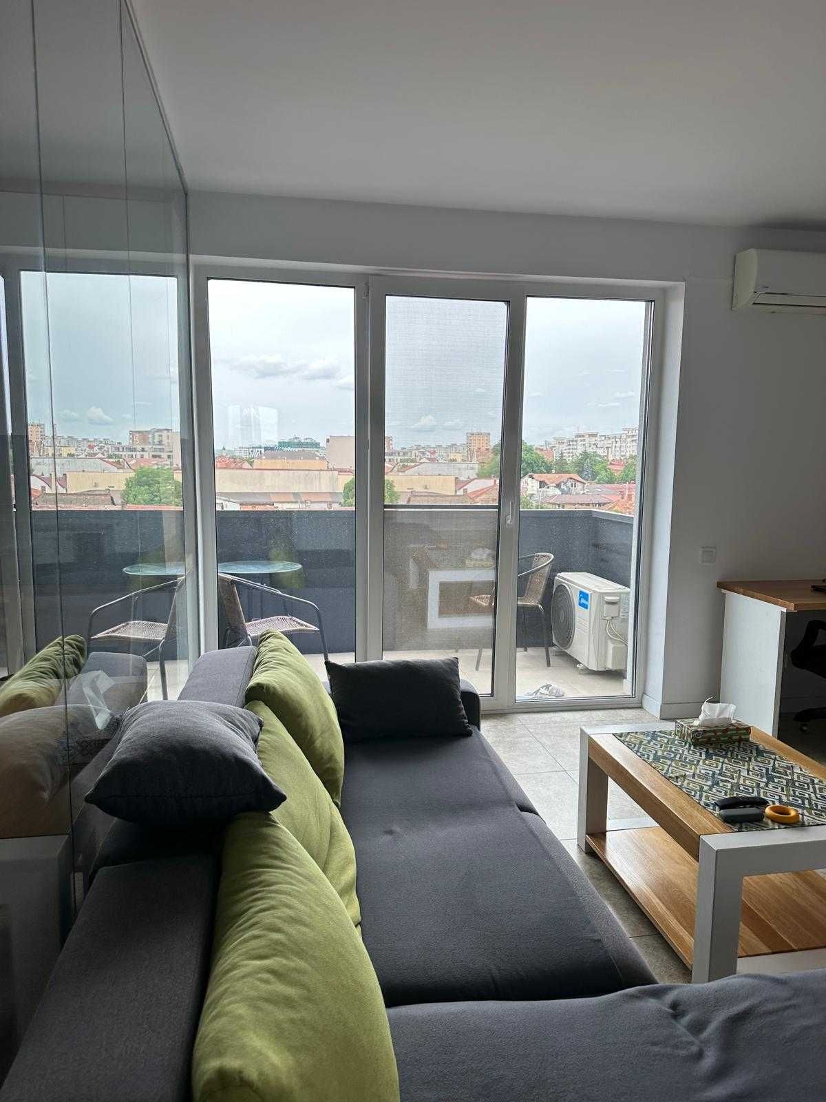 Apartament zona semicentrala de 2camere