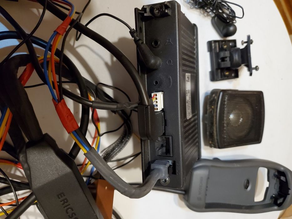 Hands free auto ERICSSON  Original pentru telefon Ericsson T 68