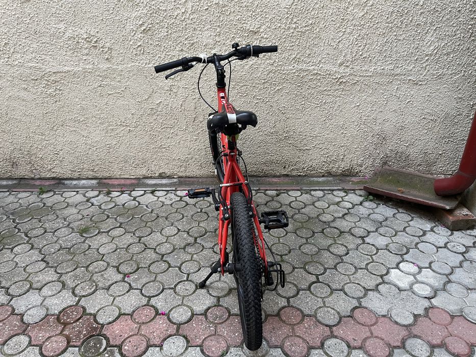 Bicicleta Velors 20” rosu