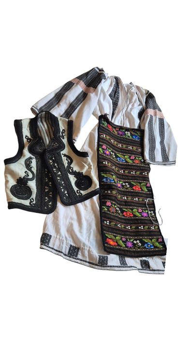Costum popular foarte vechi Gorj