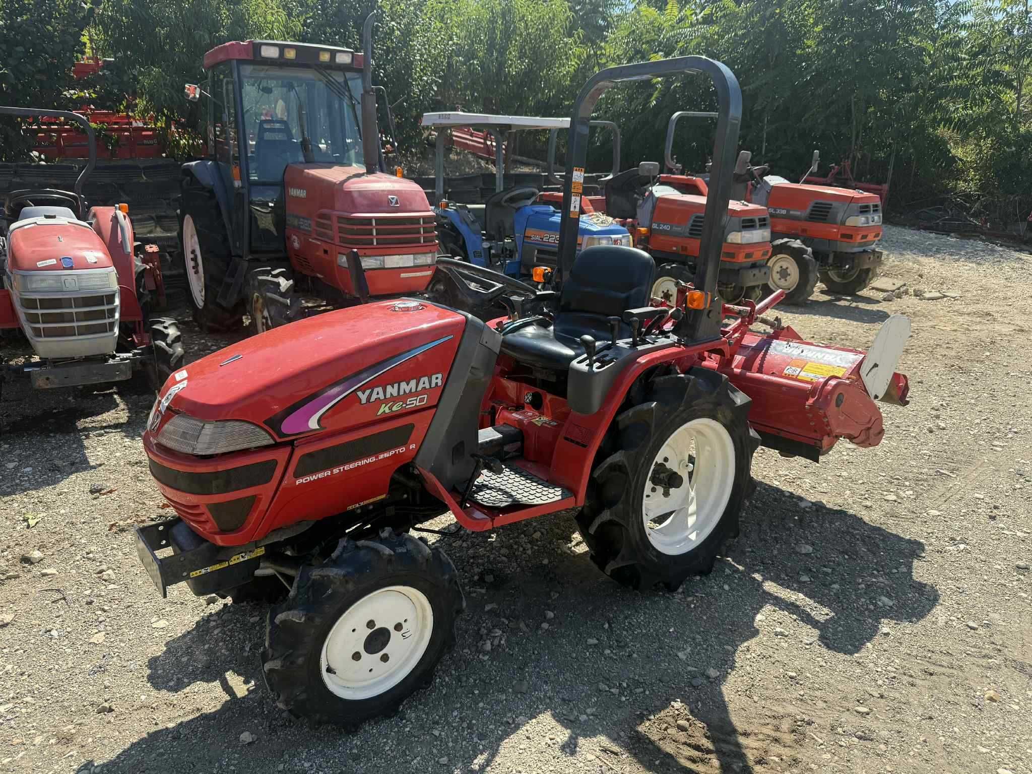 Трактор YANMAR Ke50 4x4