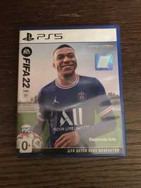 Продам FIFA22 на PS5