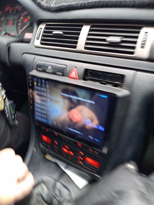 Срочно продам автомагнитолу