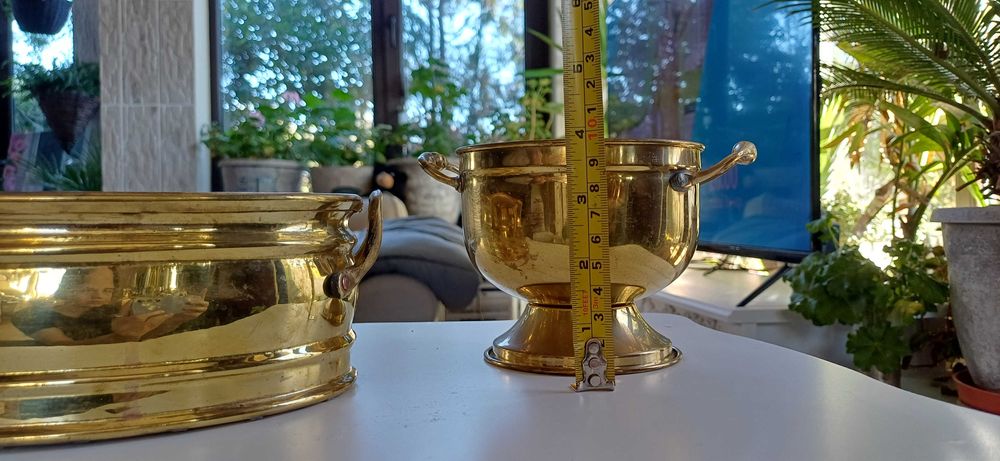 Стари съдове за декорация