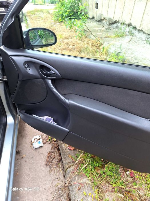 Ford Focus 1 benzina