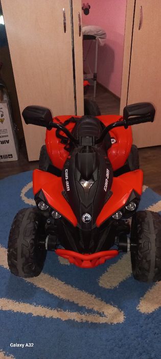Vând Atv electric