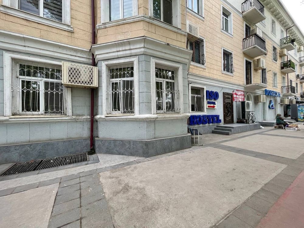 Мирабад | Саракулька - Продается под нежилое 1/1/4 вдоль дороги 38м2