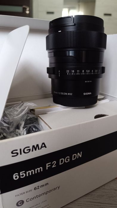 Obiectiv Sigma 65mm f2 DG DN ca nou Sony E
