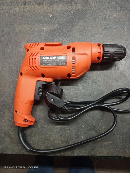 Продам дрель-шуруповёрт