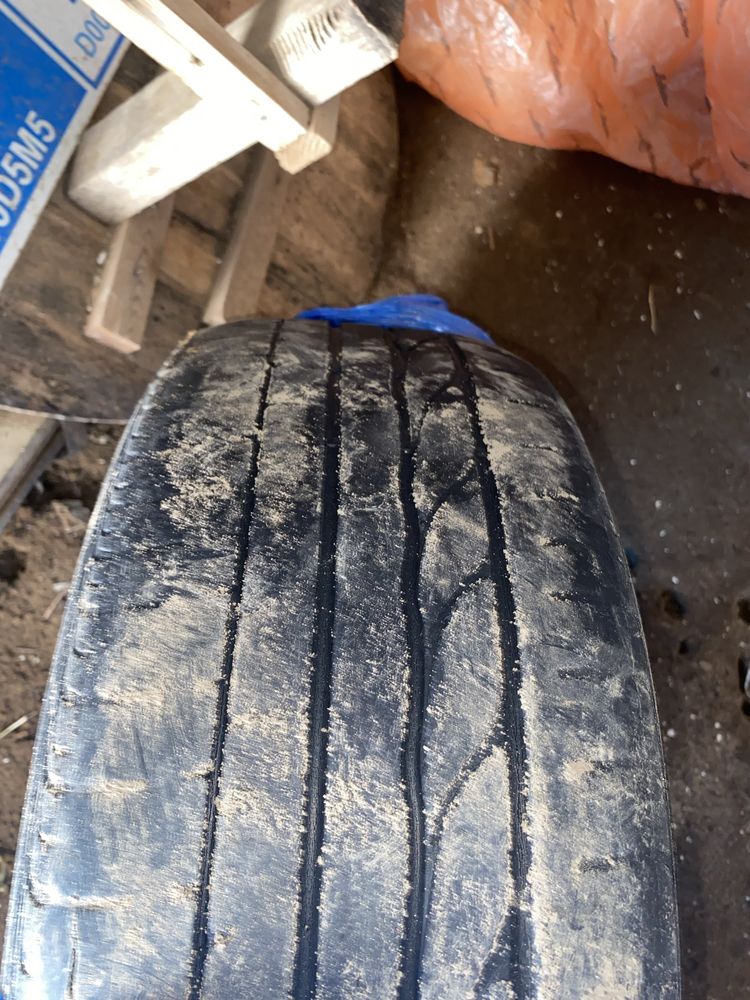 Продам летние шины Bridgestone