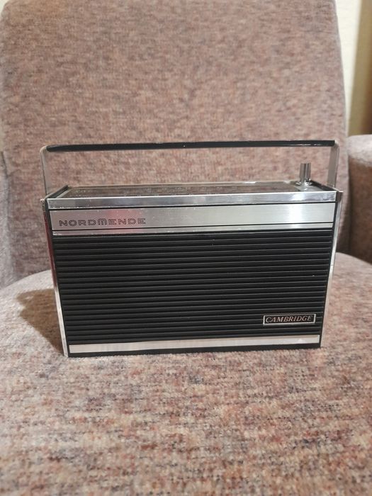 Radio Sony, Nordmande,Gruding