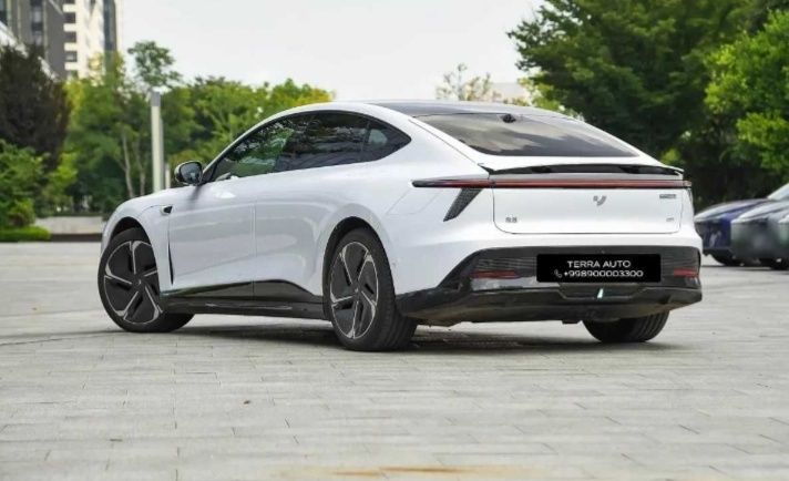 Robocar Jiyue 07.  Ишончли ва хамёнбоб