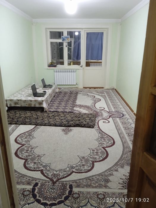 Карши шахар вокзал локомотив дом 4 хонали 2 та балконли квартира