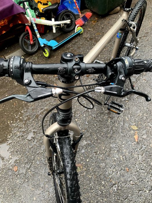 Cannondale F600..excelenta ..