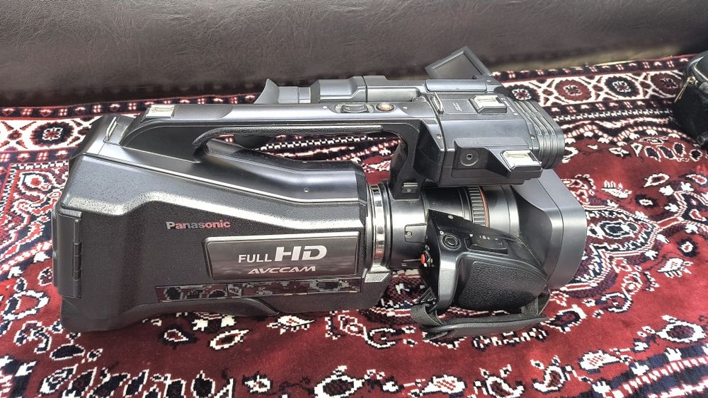 Camera video profesionala